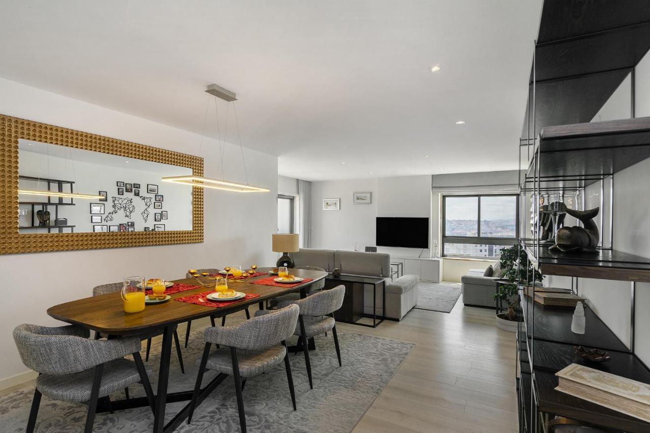 Whome Family Condo - Urban Retreat With Parking, Ac, Elevator In Great Location Lisboa Екстериор снимка