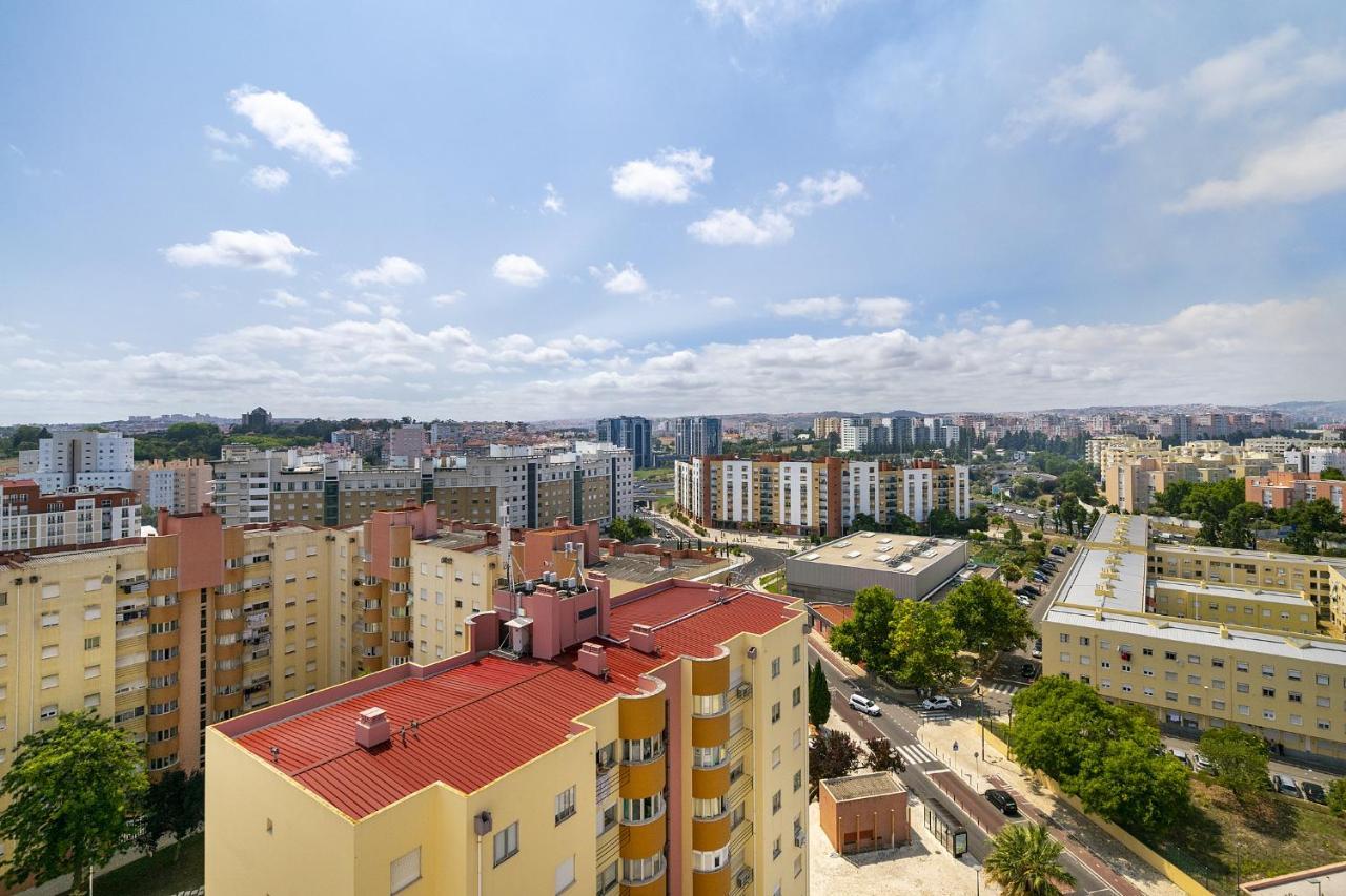 Whome Family Condo - Urban Retreat With Parking, Ac, Elevator In Great Location Lisboa Екстериор снимка